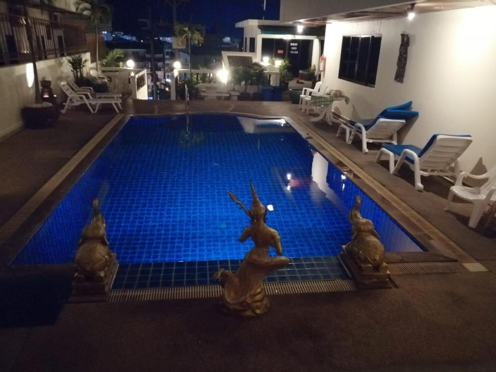 Blue Sky Residence Patong Exterior foto